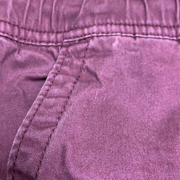 Men’s burgundy elastic waist paints xl  from split - Picture 15 of 17